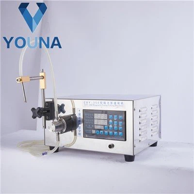 Машина для заправки рідиною з невеликих пляшок